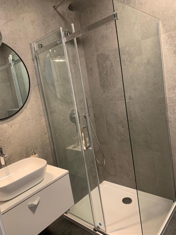Apartamenty Wola Goleszowska วอร์ซอ ภายนอก รูปภาพ