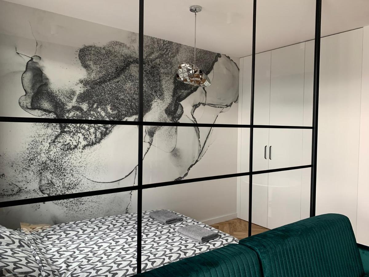 Apartamenty Wola Goleszowska วอร์ซอ ภายนอก รูปภาพ
